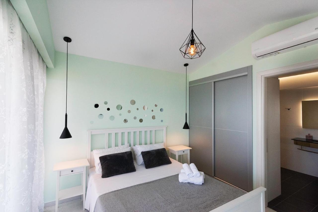 Villa Corfu Ocean View - Damian *